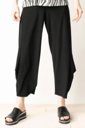 Liv, 140206 Solid Sadie Pant, Black