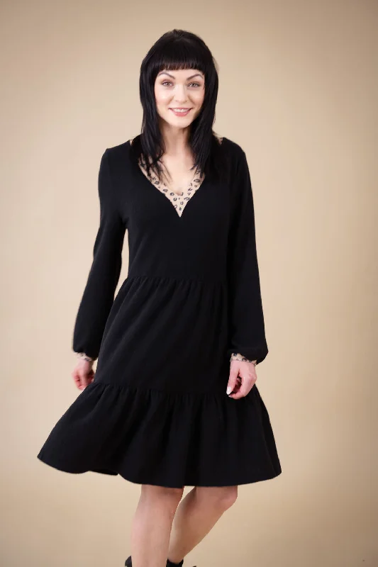 Sadhbh Smock Dress (Black)